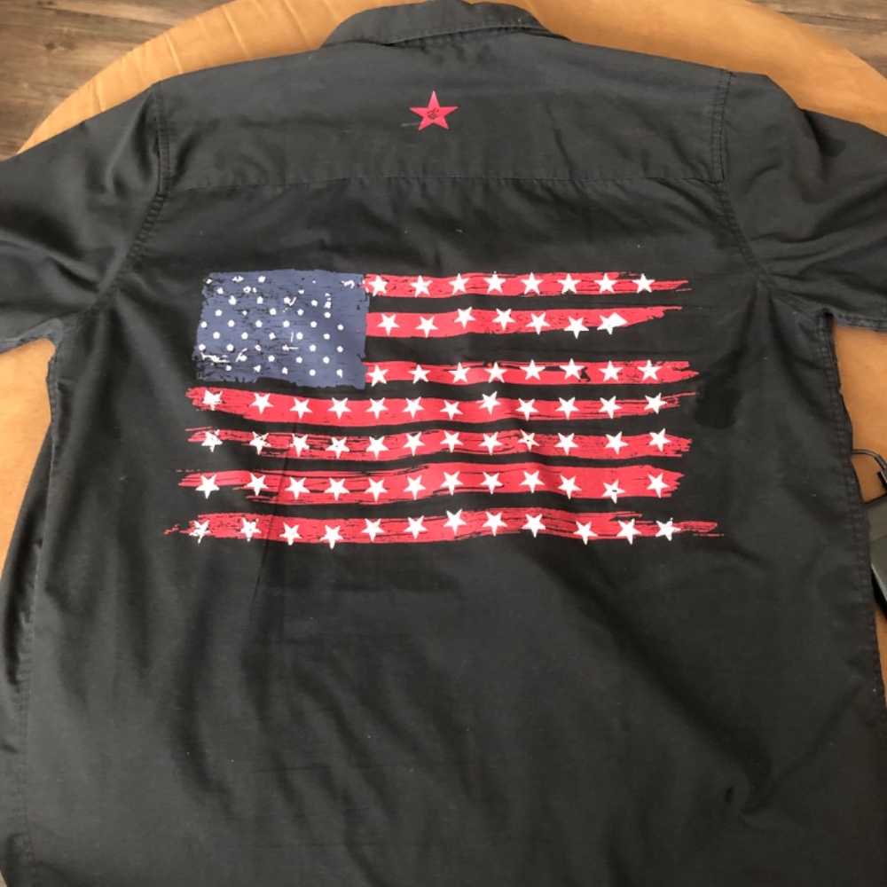 t-shirts - Picture 9 of 11